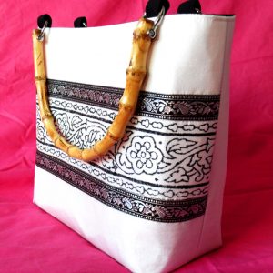 Handmade bag Mono full side front
